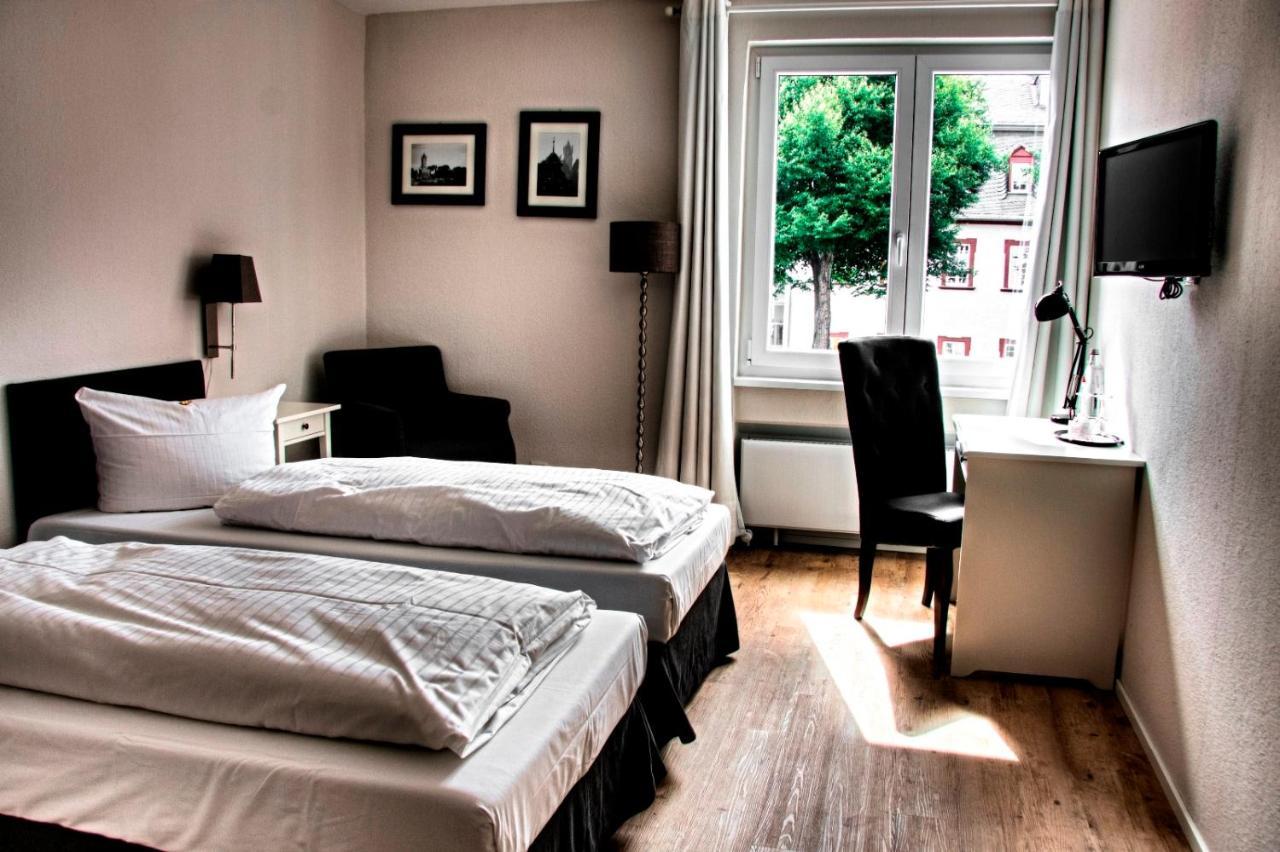 Hotel Bartmanns Haus Dillenburg Eksteriør bilde